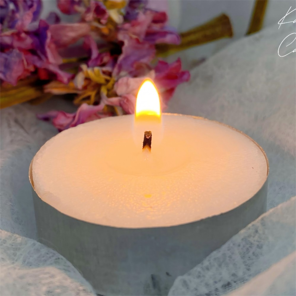 Every candle delivers a steady 3-hour flame with minimal soot