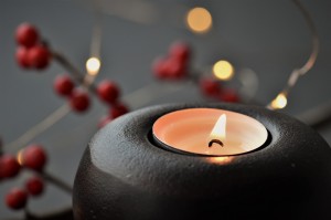 candle-3885651_1280